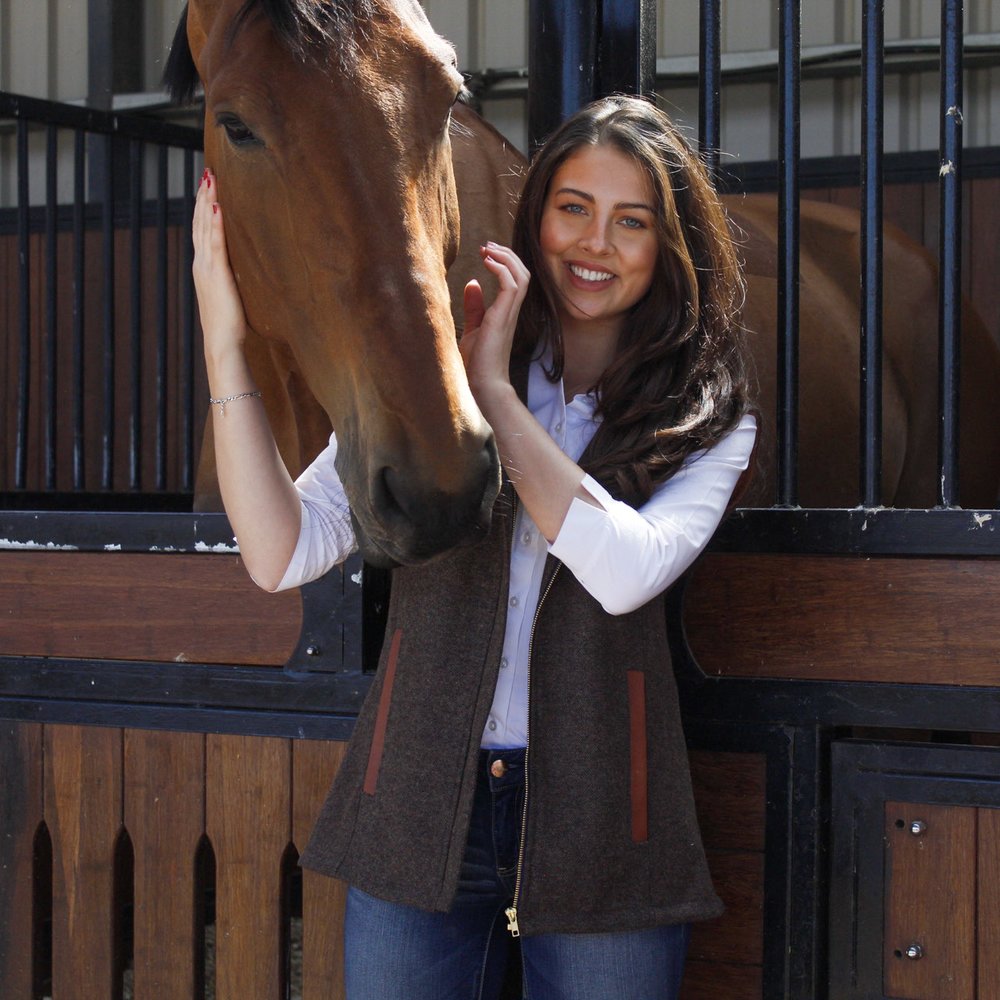 Gilet marron moyen pour femme avec bordure en cuir